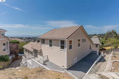 866 Bridgeway Cir, El Sobrante, CA 94803 - Photo 61