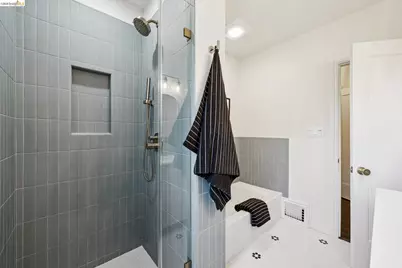 2380 Leimert Blvd, Oakland, CA 94602 - Photo 41