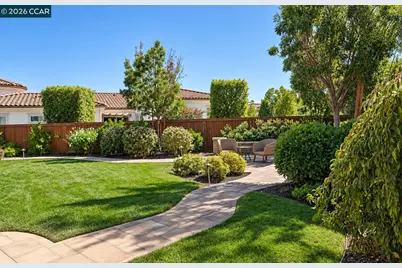 1586 Meritage Loop, Brentwood, CA 94513 - Photo 35