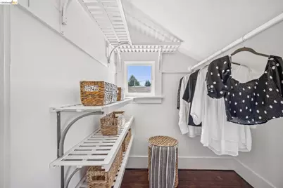 5572 Claremont Ave, Oakland, CA 94618 - Photo 23