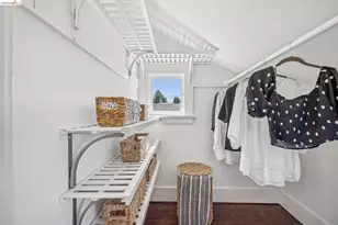 5572 Claremont Ave, Oakland, CA 94618 - Photo 23