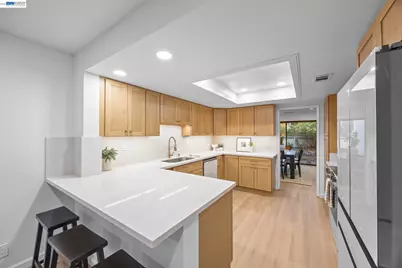 5344 Brookside Ct, Pleasanton, CA 94588 - Photo 7