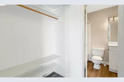 6 Commodore Drive #C341, Emeryville, CA 94608 - Photo 13