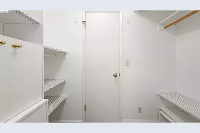 6 Commodore Drive #C341, Emeryville, CA 94608 - Photo 17