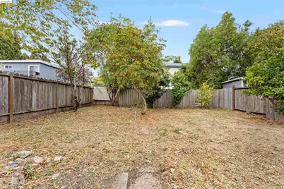 1924 Ward St, Berkeley, CA 94703 - Photo 41