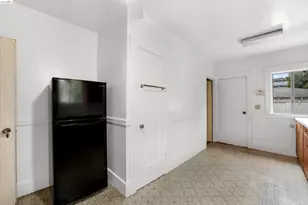 1924 Ward St, Berkeley, CA 94703 - Photo 29