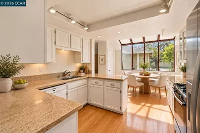 14 Hyannis Cove, San Rafael, CA 94901 - Photo 11