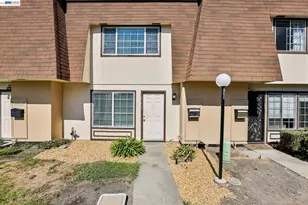 27827 Hummingbird Ct, Hayward, CA 94545 - Photo 1