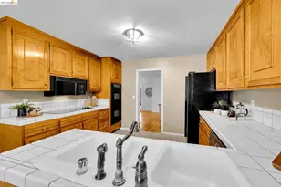 2384 Woodthrush Way, Pleasanton, CA 94566 - Photo 39