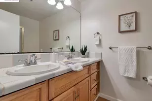 1103 Abbott Ave, Milpitas, CA 95035 - Photo 7