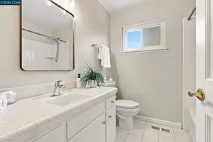 1677 Wilson Ct, Concord, CA 94521 - Photo 19
