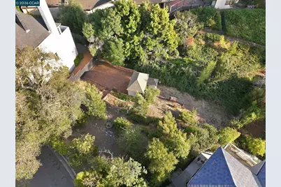 Hazel Ln, Piedmont, CA 94611 - Photo 9