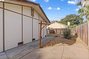 2709 Albion Way, Modesto, CA 95358 - Photo 31
