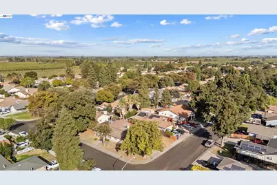 2709 Albion Way, Modesto, CA 95358 - Photo 25