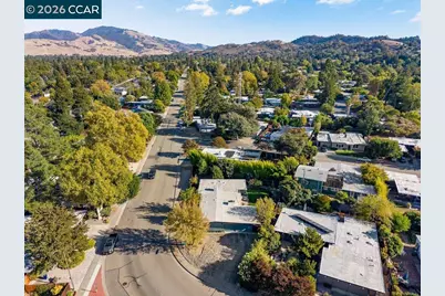 2633 San Antonio Dr, Walnut Creek, CA 94598 - Photo 59