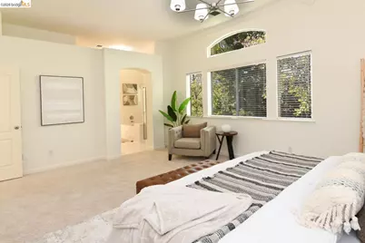 5300 Clearbrook Dr, Concord, CA 94521 - Photo 23
