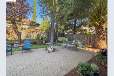 5300 Clearbrook Dr, Concord, CA 94521 - Photo 35