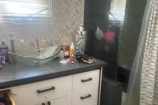 1161 64th St, Oakland, CA 94608 - Photo 17