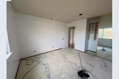 136 Chinquapin Ct, Hercules, CA 94547 - Photo 17