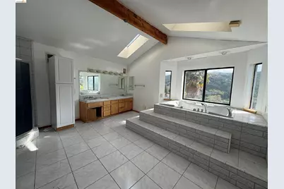 136 Chinquapin Ct, Hercules, CA 94547 - Photo 13