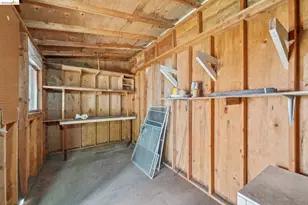 837 Aileen St, Oakland, CA 94608 - Photo 49
