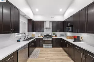 930 Wainwright, San Jose, CA 95128 - Photo 11