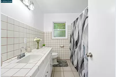 7717 Eureka Ave, El Cerrito, CA 94530 - Photo 19