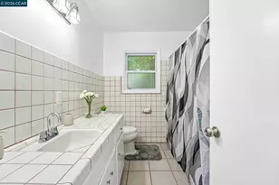 7717 Eureka Ave, El Cerrito, CA 94530 - Photo 19