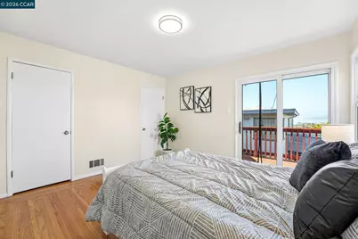 7717 Eureka Ave, El Cerrito, CA 94530 - Photo 15