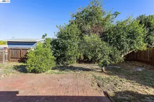 3042 Chrisland Ct, Concord, CA 94520 - Photo 37