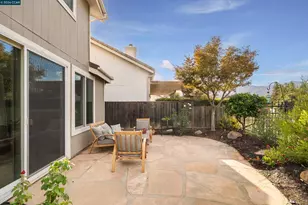 1049 Feather Cir, Clayton, CA 94517 - Photo 9