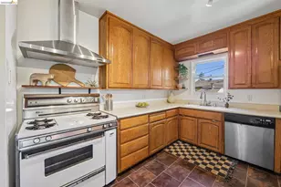3937 Bayo St, Oakland, CA 94619 - Photo 21