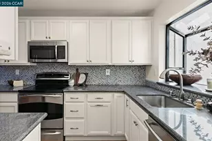 2596 Oak Rd, Walnut Creek, CA 94597 - Photo 13