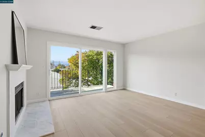 1077 Wesley Court #7, Walnut Creek, CA 94597 - Photo 3