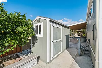 29421 Sandburg, Hayward, CA 94544 - Photo 37