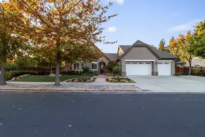687 Old Oak Rd, Livermore, CA 94550 - Photo 3