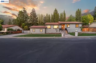 1084 Jamie Dr, Concord, CA 94518 - Photo 1