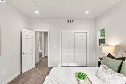 2722 Cowell Rd, Concord, CA 94518 - Photo 15