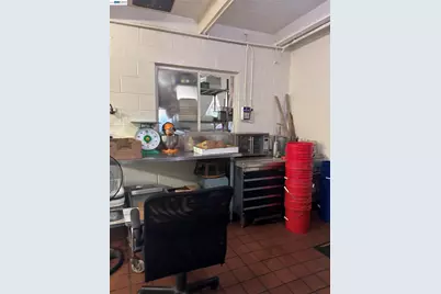 12860 San Pablo Ave, Richmond, CA 94805 - Photo 17