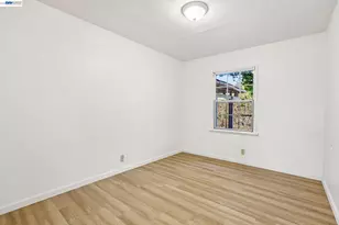 484 Phelps St, Oakland, CA 94603 - Photo 15