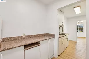 484 Phelps St, Oakland, CA 94603 - Photo 13