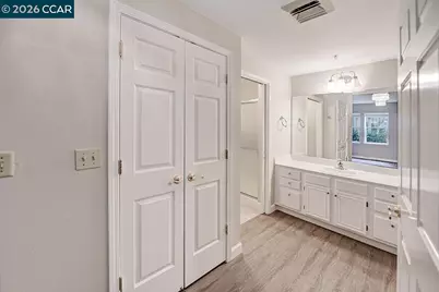 1840 Tice Creek Dr #2117, Walnut Creek, CA 94595 - Photo 17