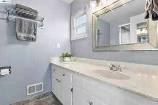 2783 Jennifer Dr, Castro Valley, CA 94546 - Photo 45