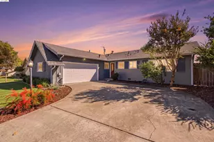 525 Cottonwood Dr, Fairfield, CA 94533 - Photo 3