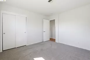525 Cottonwood Dr, Fairfield, CA 94533 - Photo 21