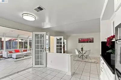 3058 Ridgegate Dr, San Jose, CA 95133 - Photo 11
