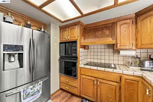 1357 Goldenlake Rd, San Jose, CA 95131 - Photo 13