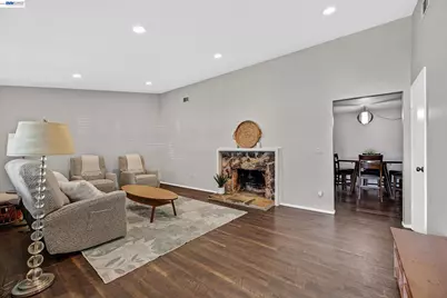 1158 Vienna St, Livermore, CA 94550 - Photo 5