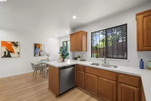 3301 82nd Ave, Oakland, CA 94605 - Photo 15