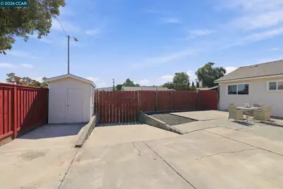 8125 Holanda Ln, Dublin, CA 94568 - Photo 37